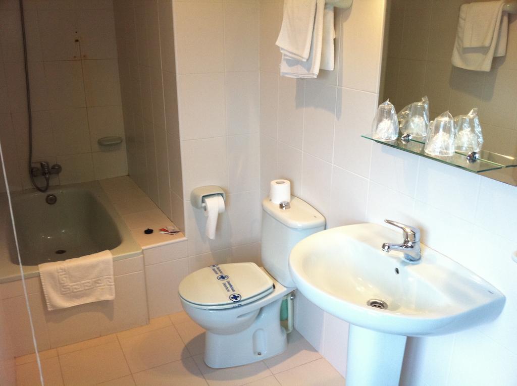Don Hotel Cangas do Morrazo Δωμάτιο φωτογραφία